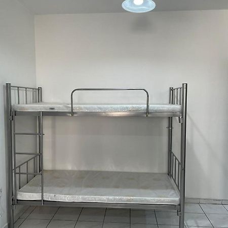 Brand New Boys Hostel 5 Min Walk From Burjuman Metro Station Exit-4 With All Brand New Furnishings & Free Facilities Dubai Esterno foto